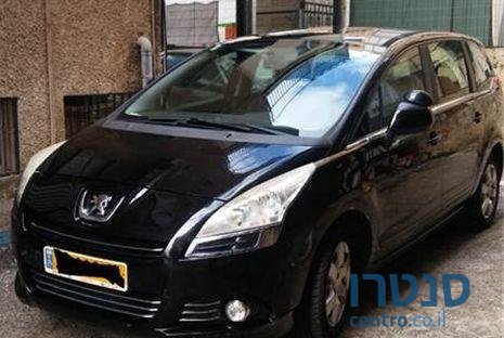 2013' Peugeot 5008 פיג'ו 5008 פרימיום photo #1