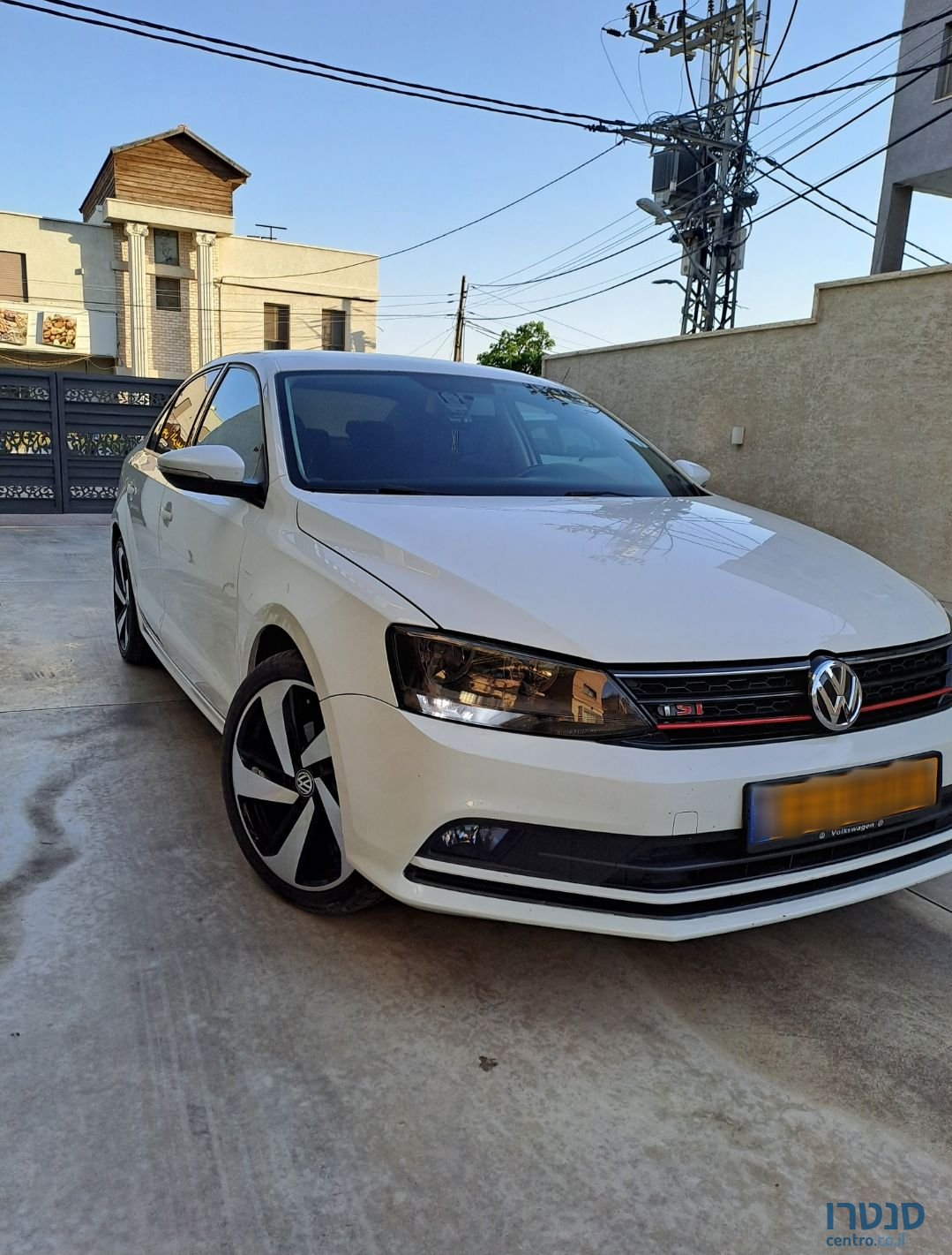 2017' Volkswagen Jetta פולקסווגן ג`טה photo #1