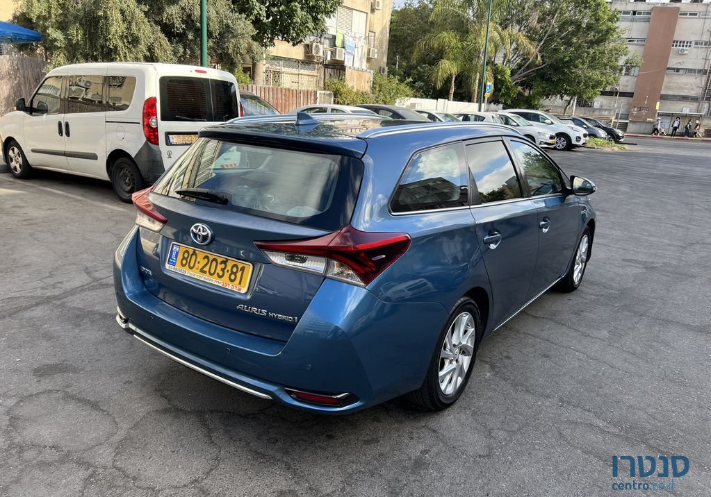 2016' Toyota Auris טויוטה אוריס photo #4