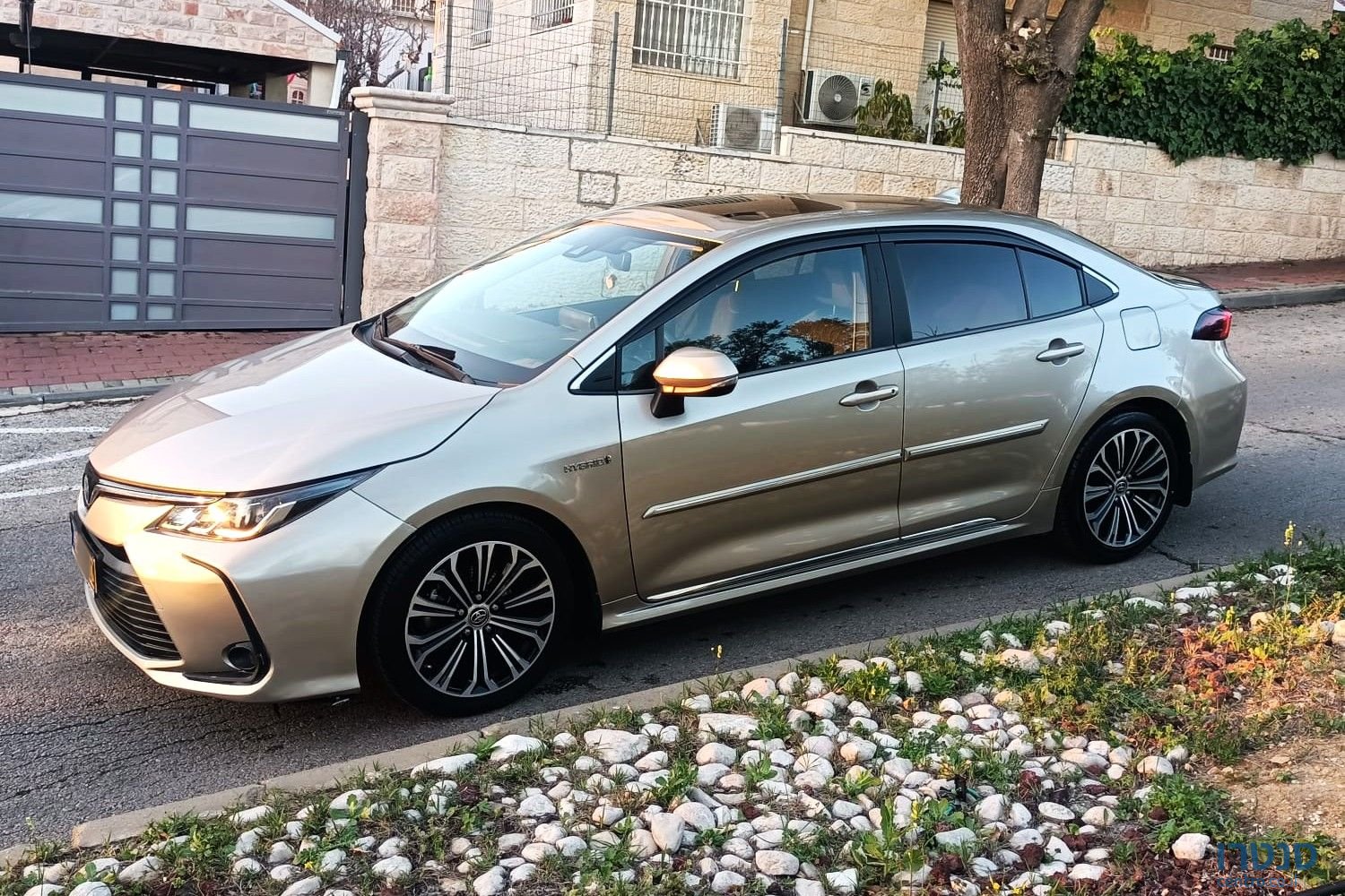 2021' Toyota Corolla טויוטה קורולה photo #3