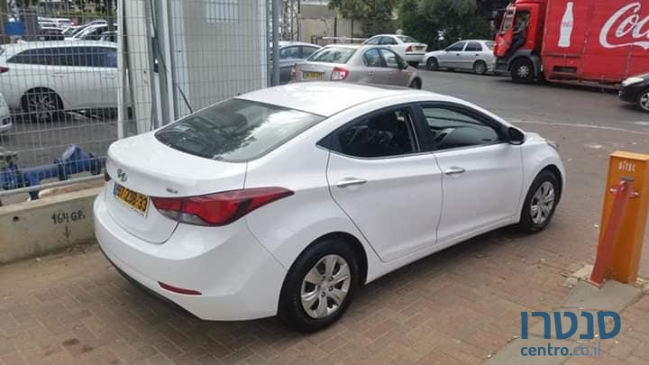 2015' Hyundai i35 photo #2