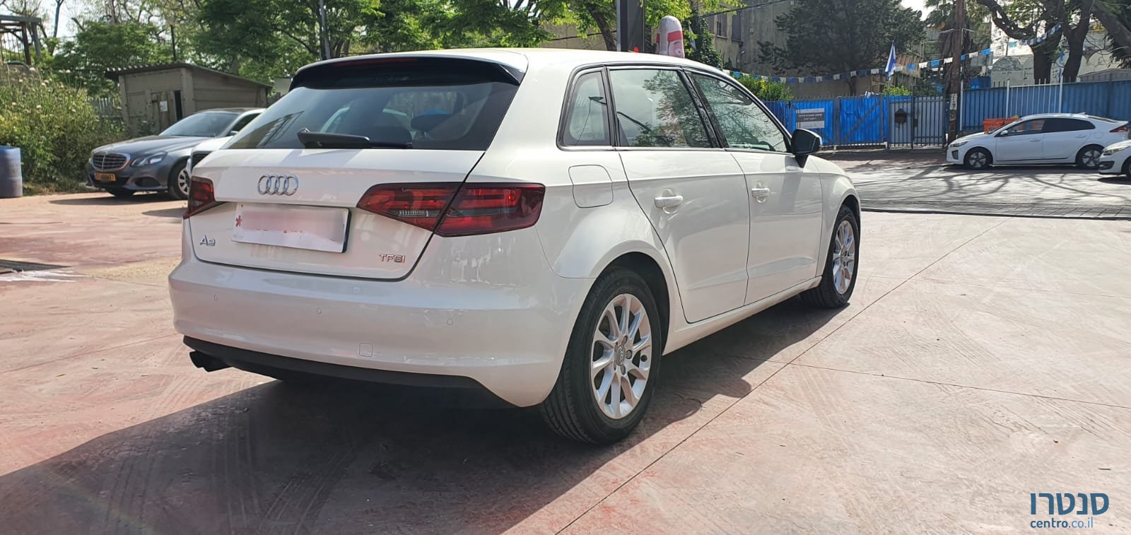 2013' Audi A3 photo #5