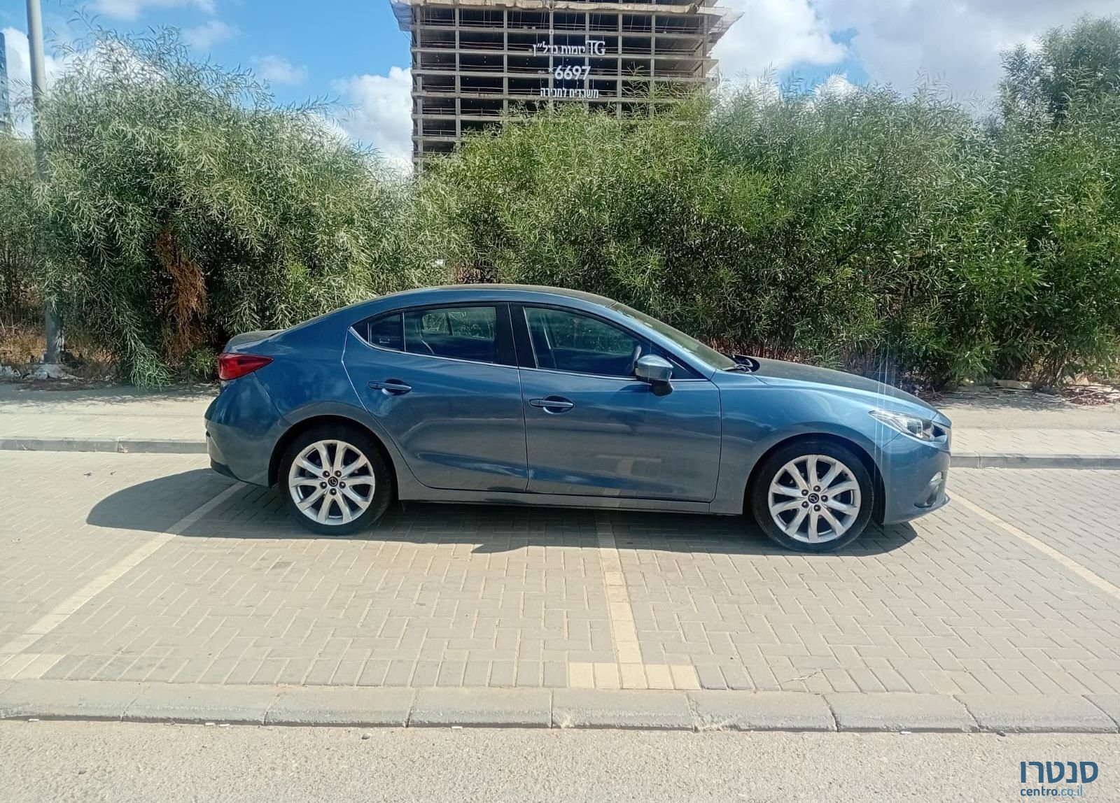 2015' Mazda 3 מאזדה photo #4