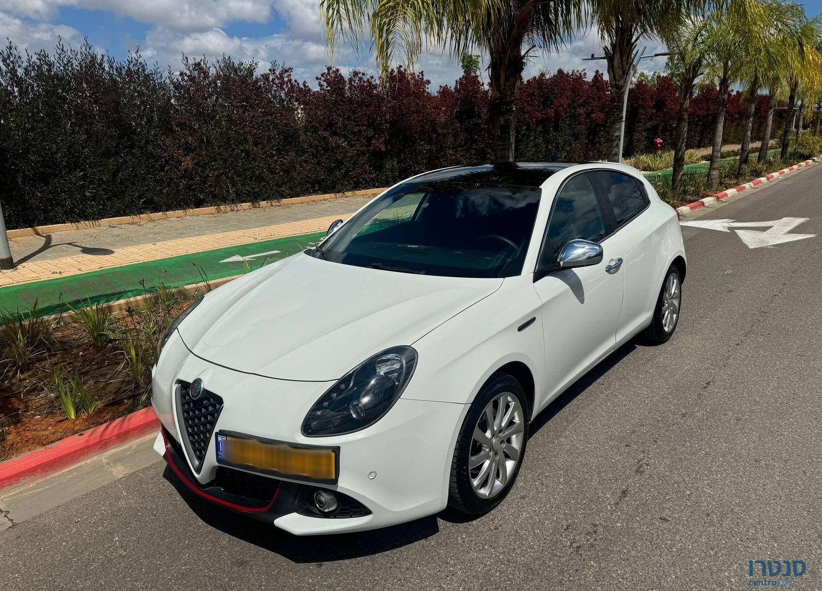 2014' Alfa Romeo Giulietta אלפא רומיאו ג'ולייטה photo #1
