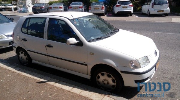 2000' Volkswagen Polo photo #1
