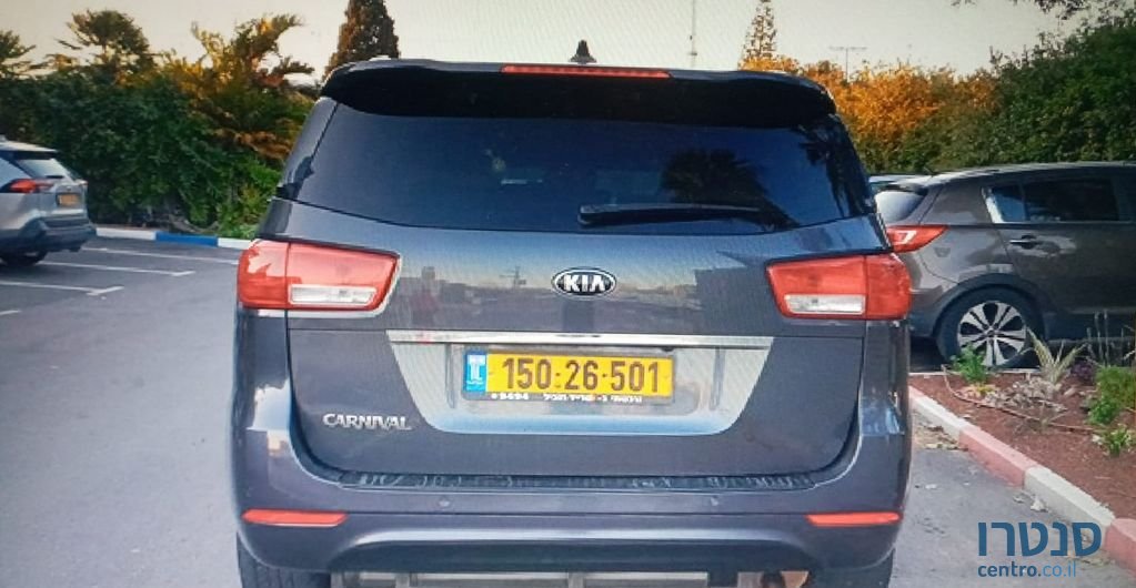 2018' Kia Carnival קיה קרניבל photo #3