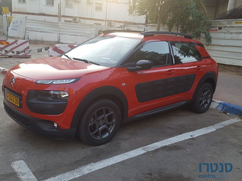 2016' Citroen C4 cactus photo #1