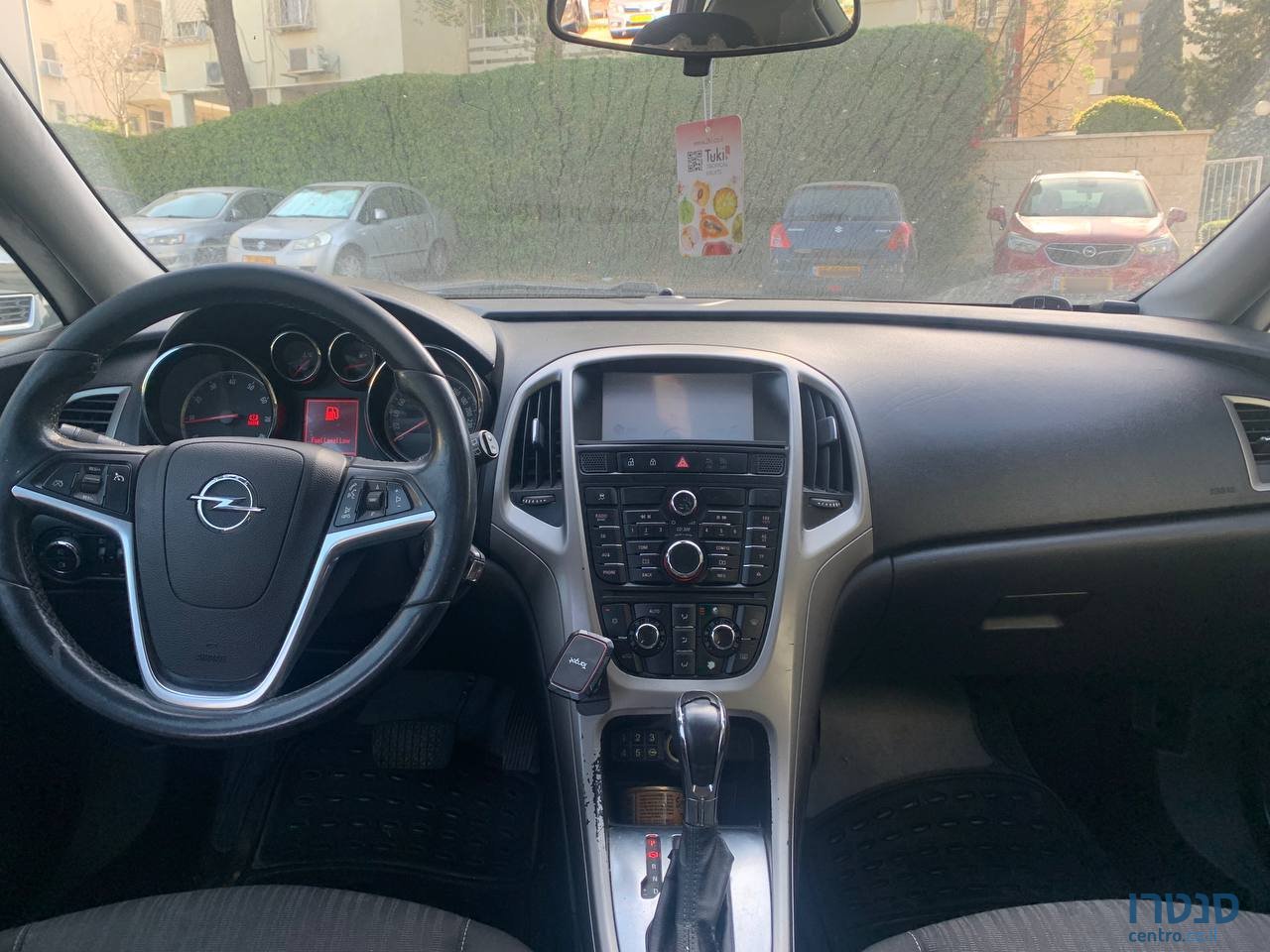 2012' Opel Astra J Turbo photo #6