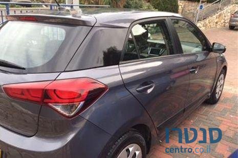 2016' Hyundai i20 יונדאי אינספייר photo #3