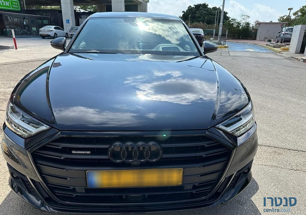 2021' Audi A8 אאודי photo #3