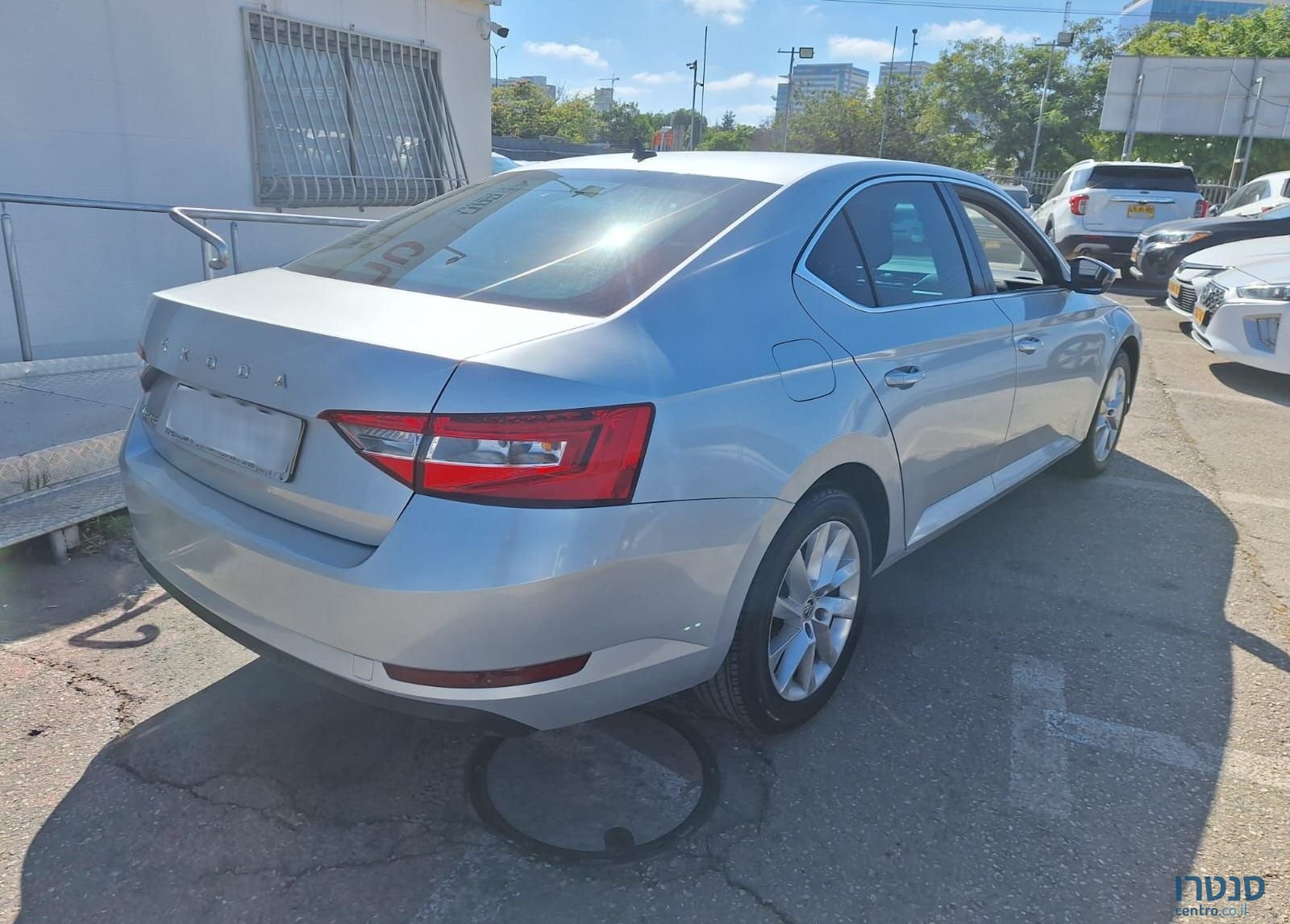 2021' Skoda Superb סקודה סופרב photo #3