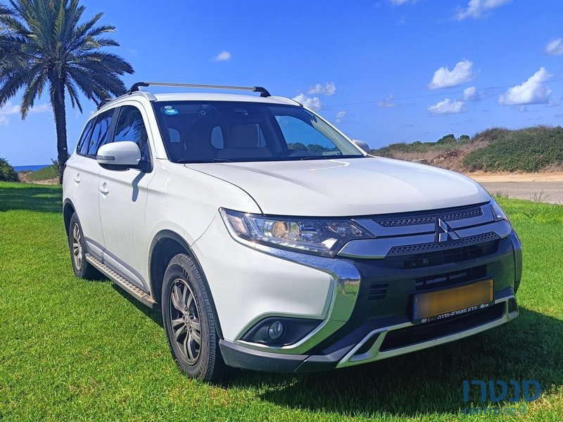 2021' Mitsubishi Outlander מיצובישי אאוטלנדר photo #4