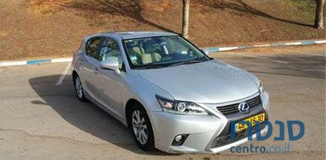 2014' Lexus Ct200 photo #2