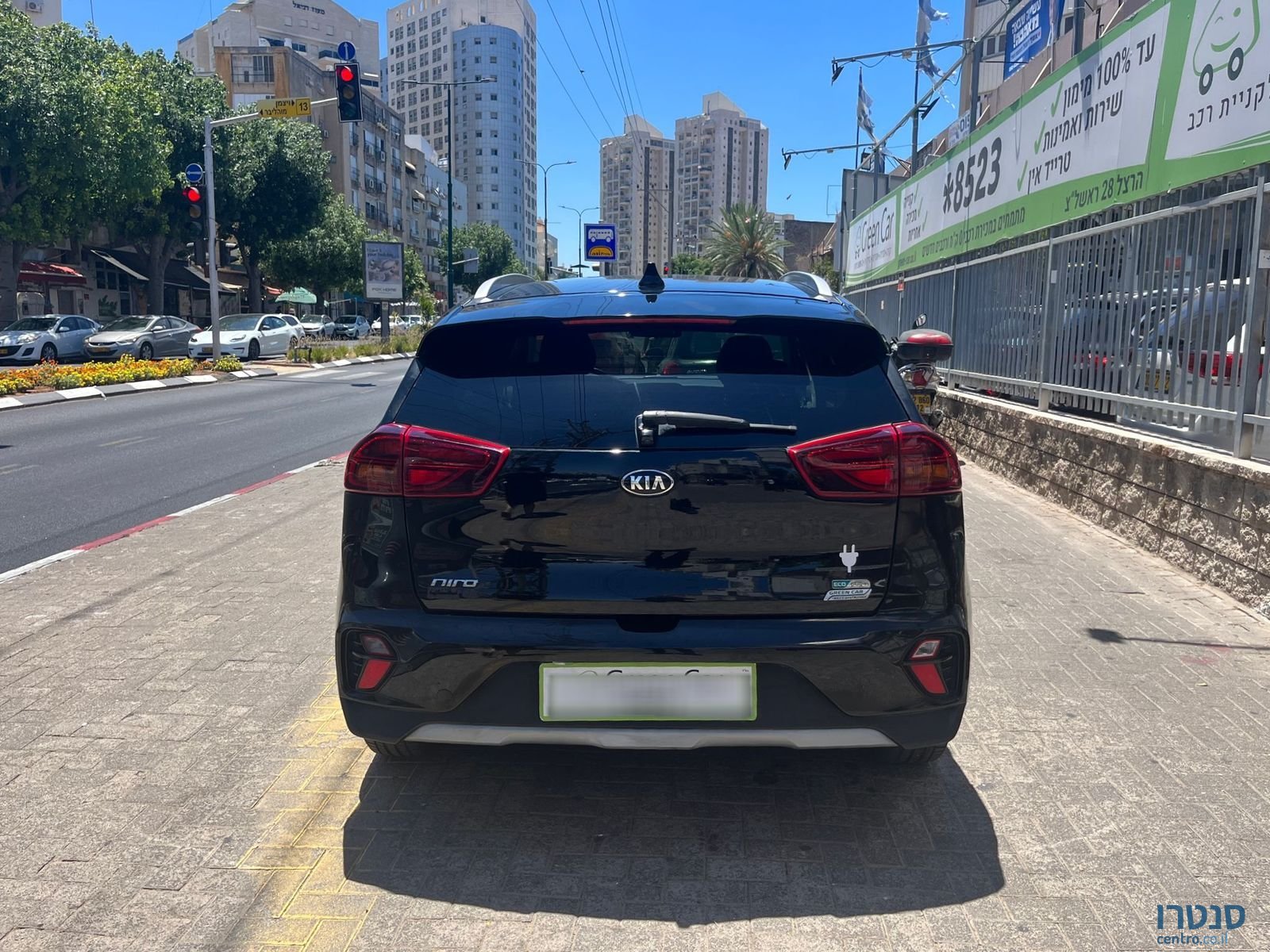 2020' Kia Niro photo #6