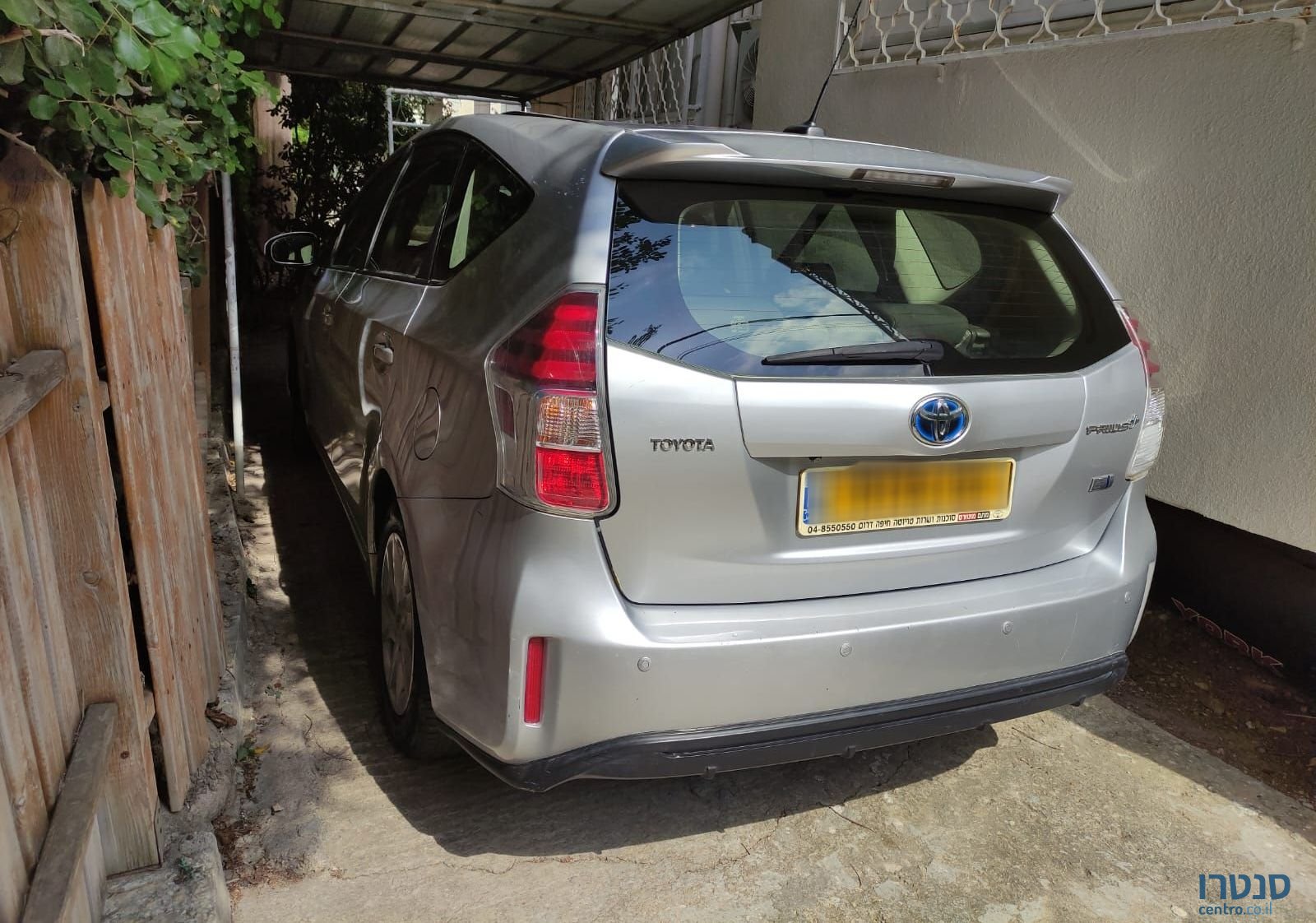 2017' Toyota Prius Plus טויוטה פריוס פלוס photo #2