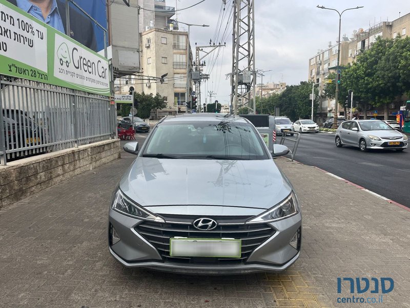 2019' Hyundai Elantra photo #1