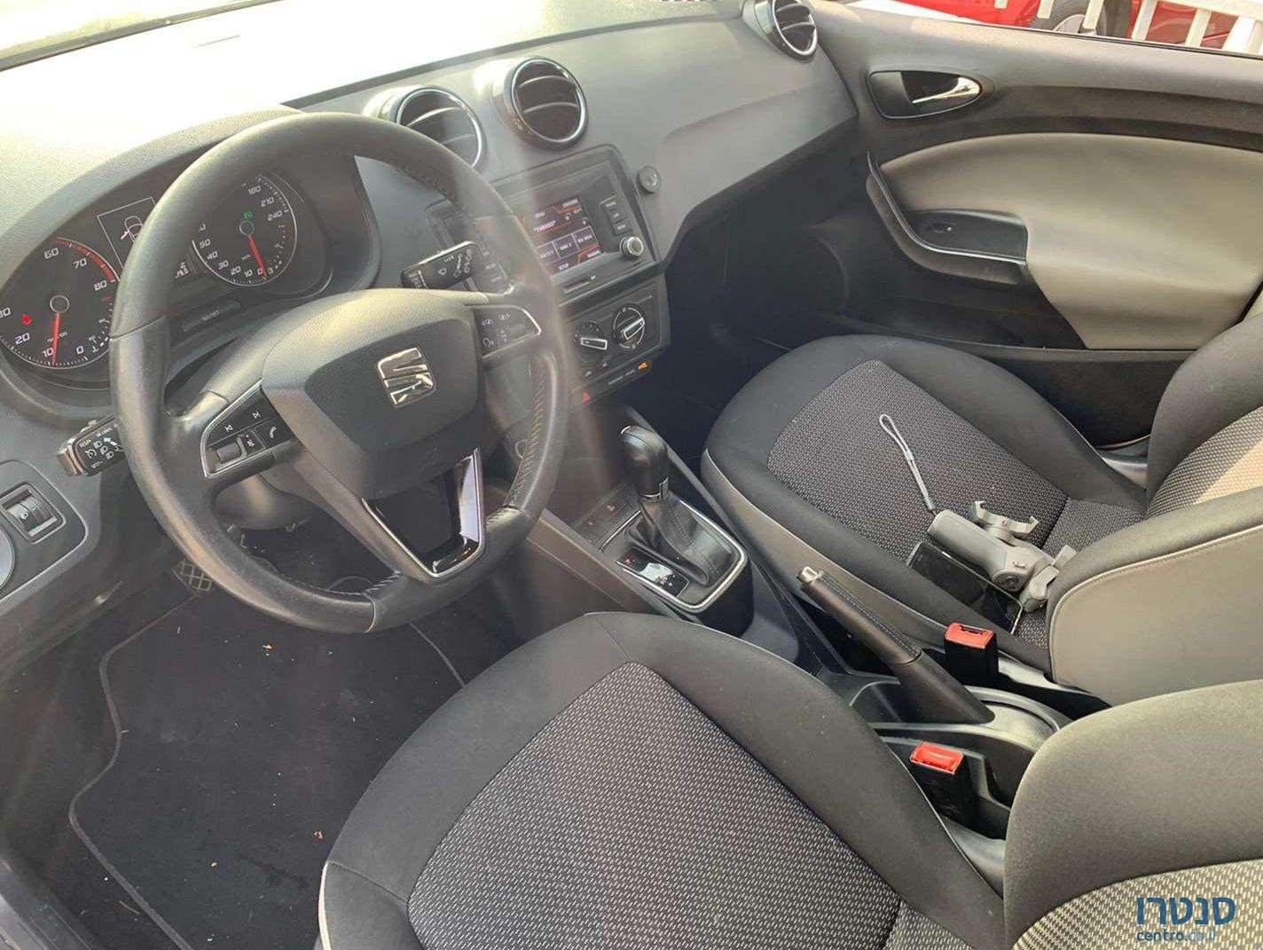 2016' SEAT Ibiza סיאט איביזה photo #3