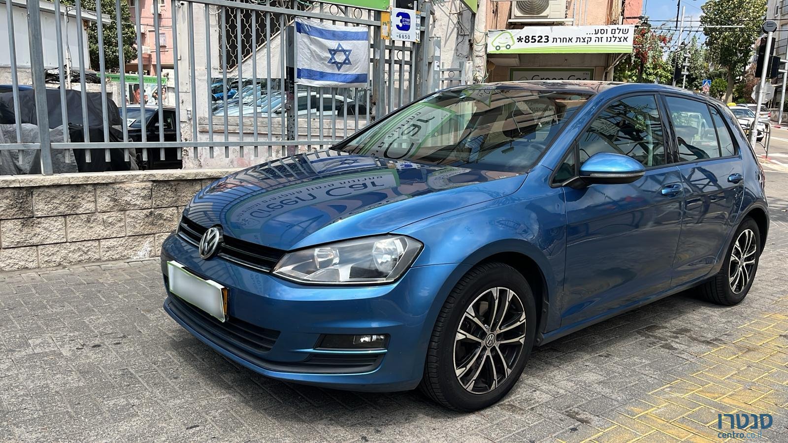 2016' Volkswagen Golf photo #1