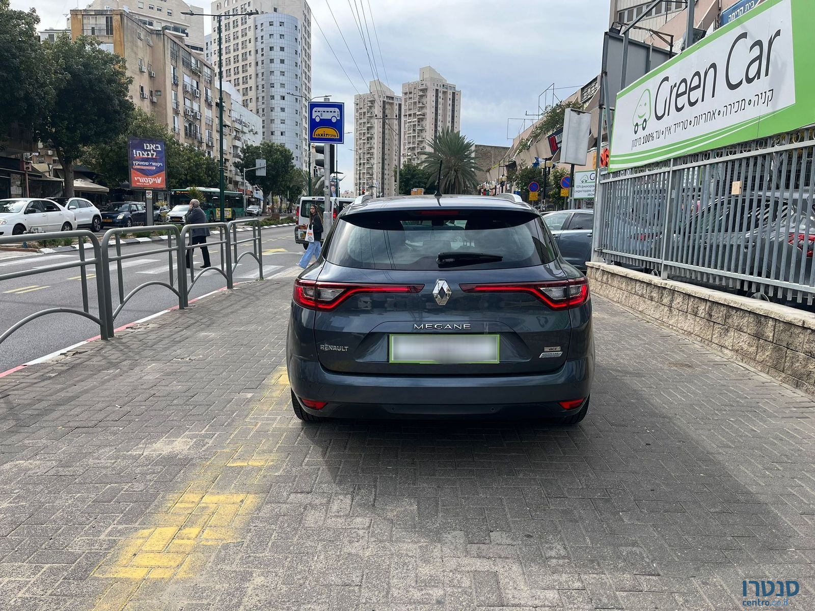 2021' Renault Megane photo #5