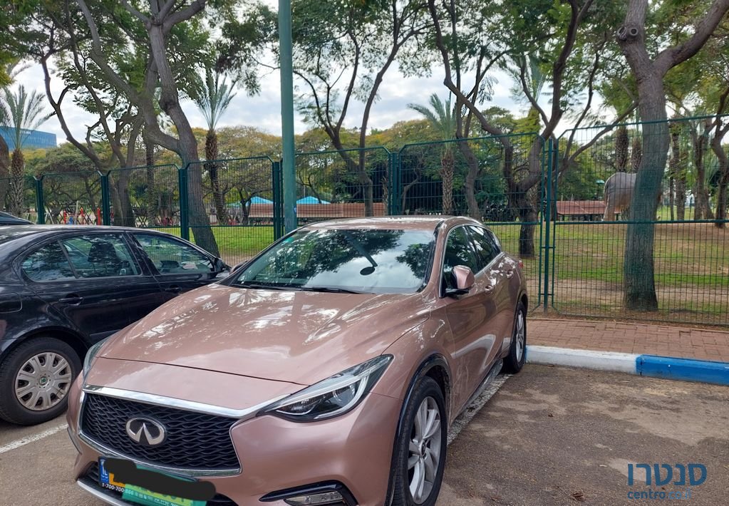 2018' Infiniti Q30 אינפיניטי photo #1