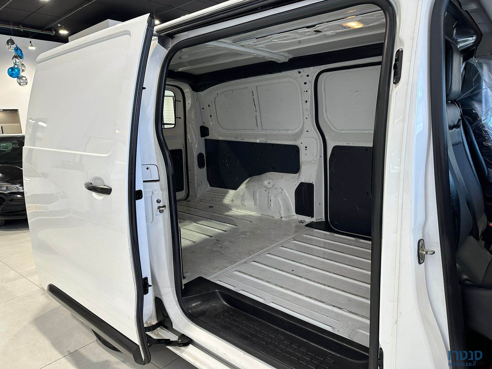 2019' Toyota ProAce photo #7