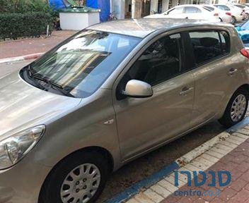 2010' Hyundai i20 יונדאי אינספייר photo #1