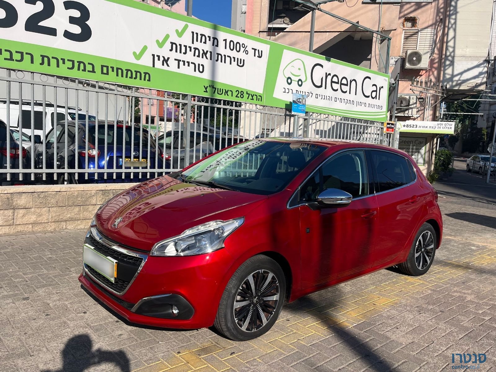 2019' Peugeot 208 photo #2