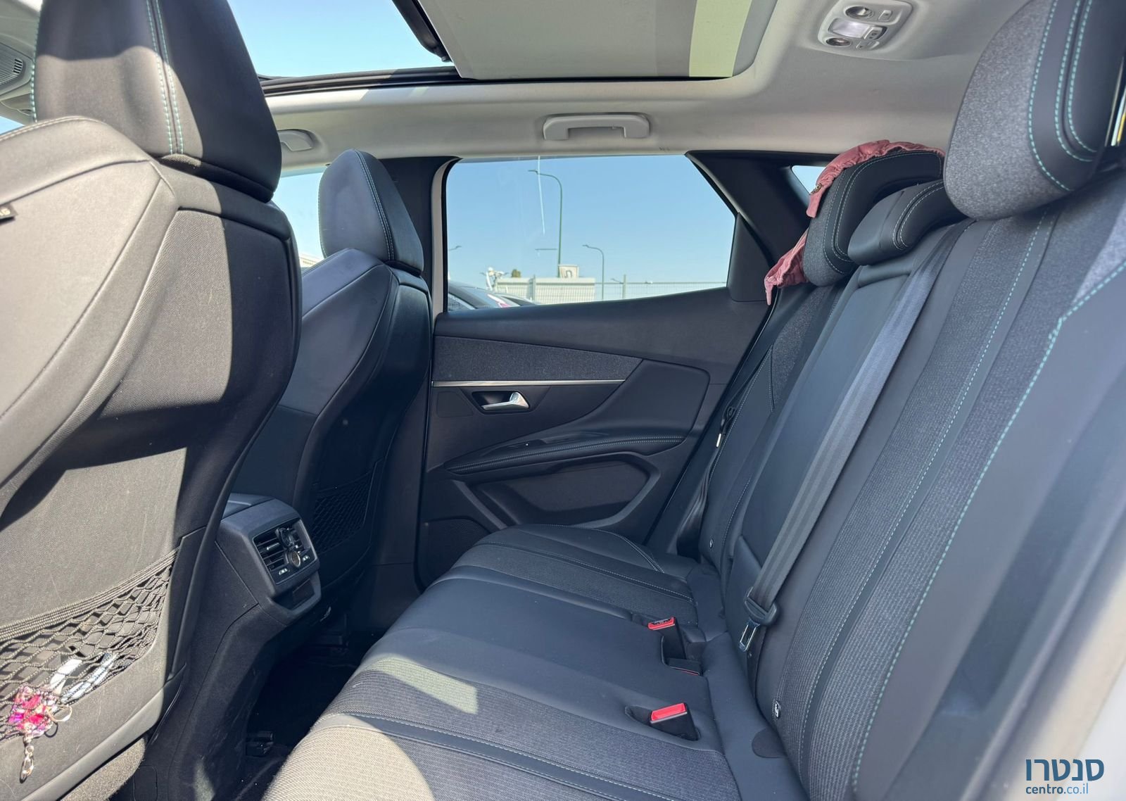 2022' Peugeot 3008 פיג'ו photo #6