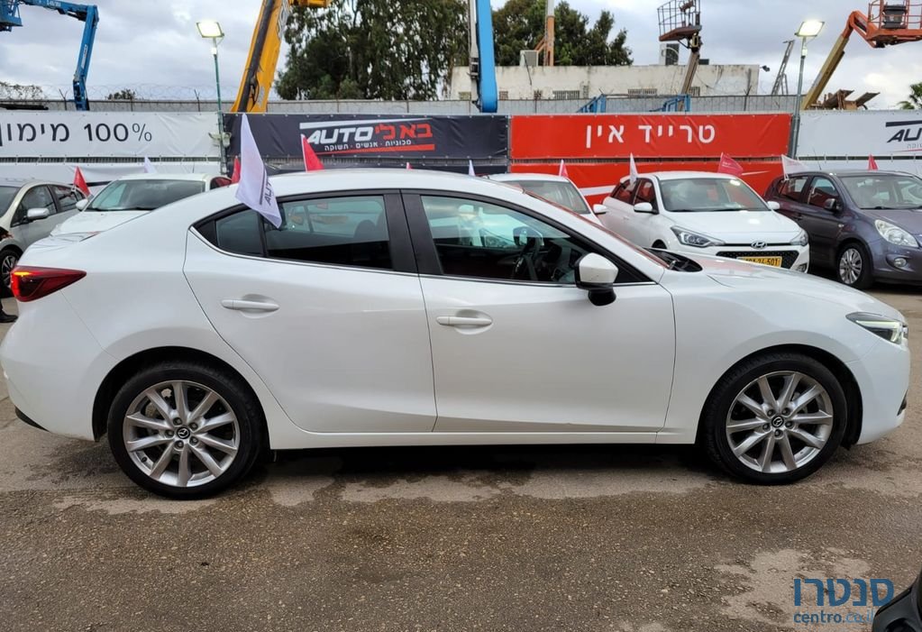 2018' Mazda 3 מאזדה photo #3