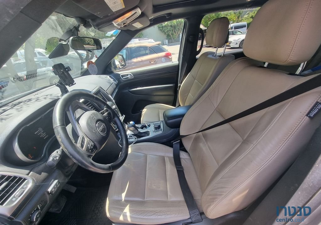 2018' Jeep Grand Cherokee ג'יפ גרנד צ'ירוקי photo #3