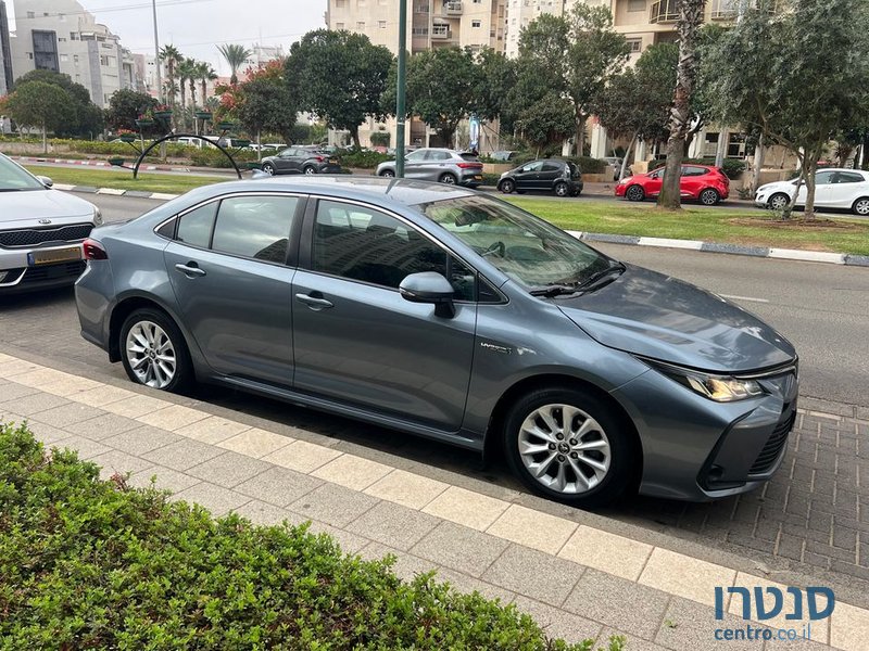 2020' Toyota Corolla טויוטה קורולה photo #5