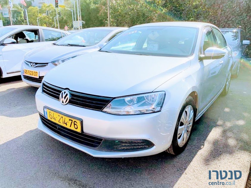 2011' Volkswagen Jetta photo #1