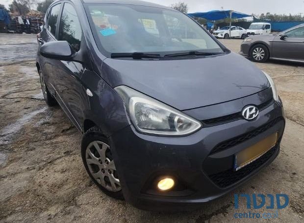 2015' Hyundai i10 יונדאי photo #2