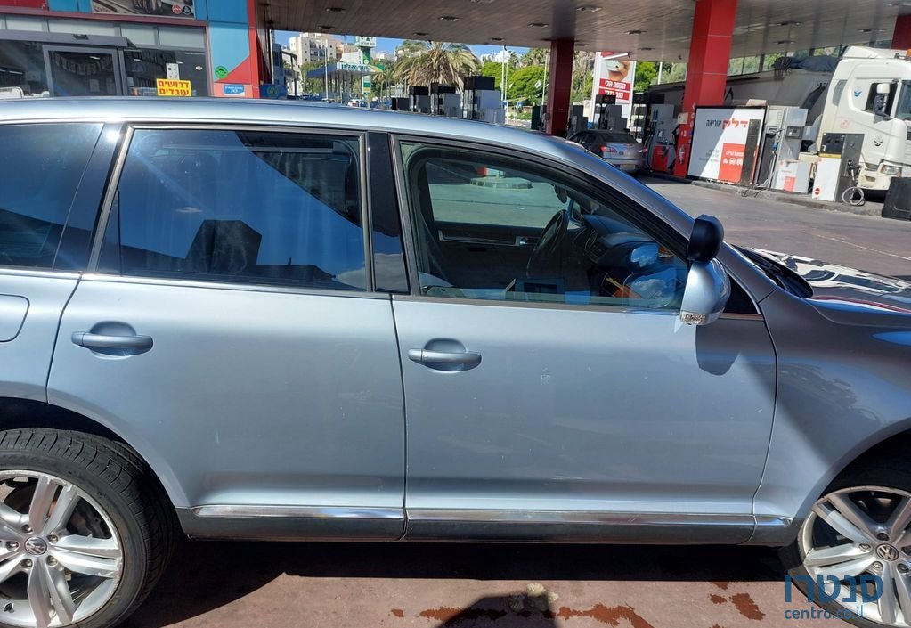 2005' Volkswagen Touareg פולקסווגן טוארג photo #2