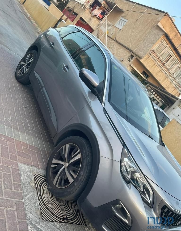 2019' Peugeot 3008 פיג'ו photo #2