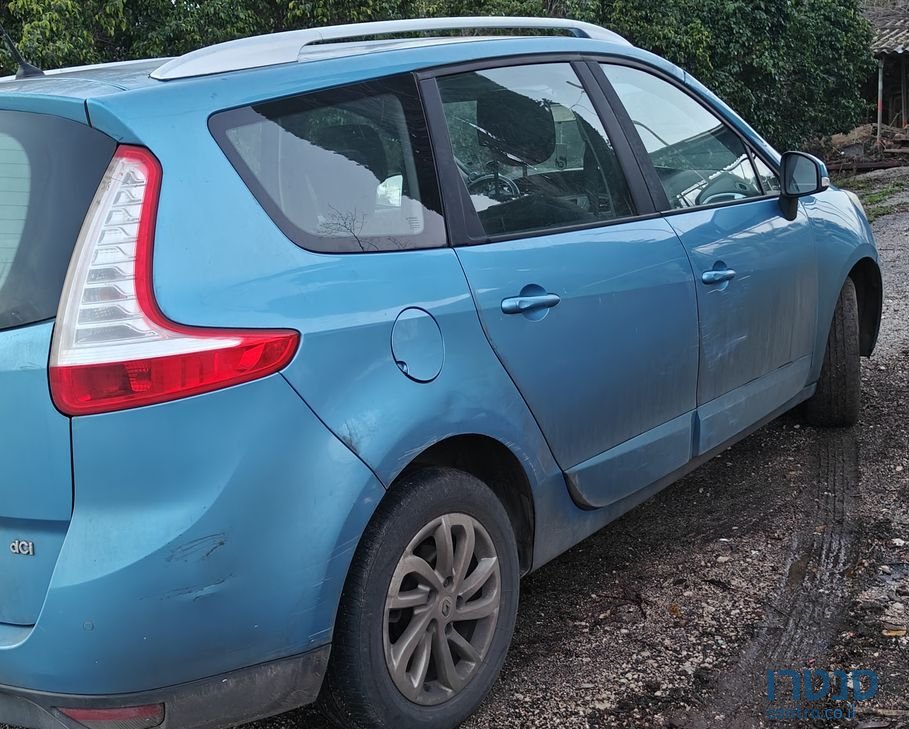 2016' Renault Grand Scenic רנו גרנד סניק photo #2