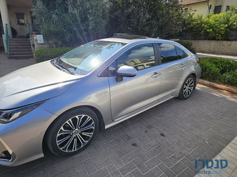 2021' Toyota Corolla טויוטה קורולה photo #2