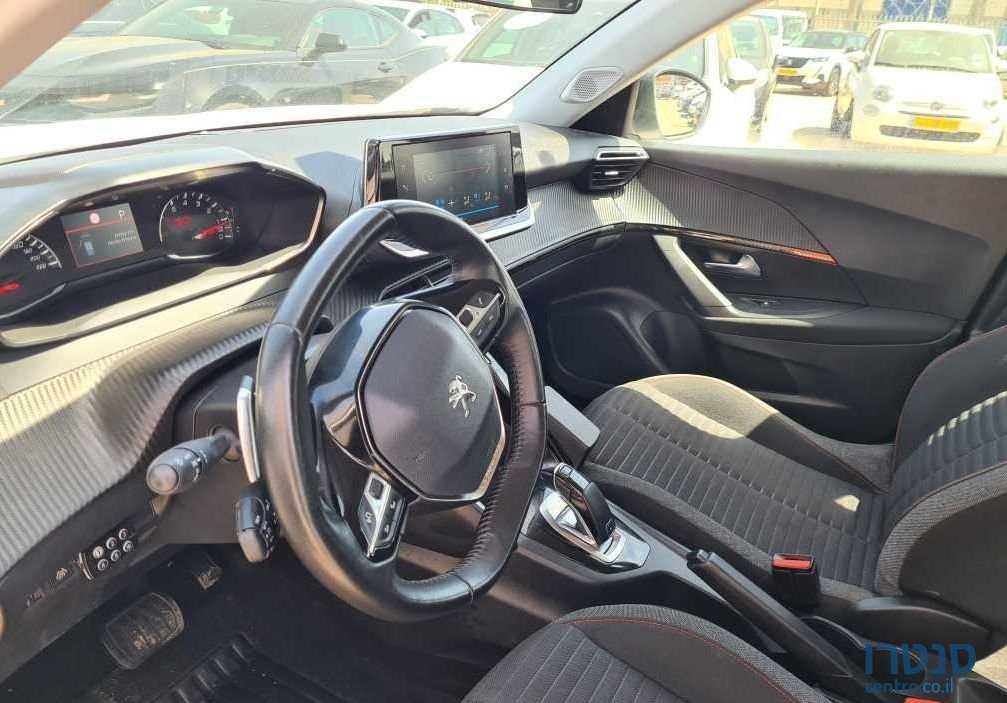 2020' Peugeot 2008 פיג'ו photo #5