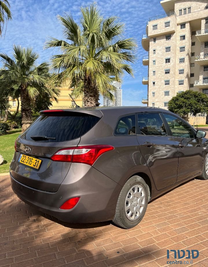 2014' Hyundai I30Cw יונדאי photo #3