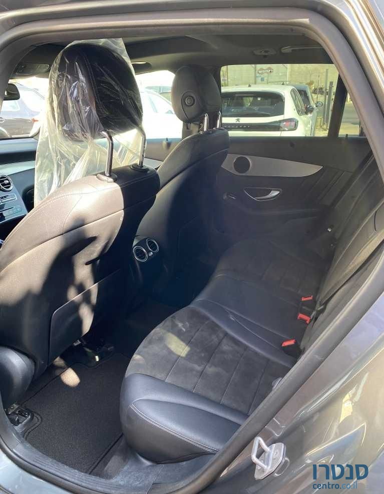 2019' Mercedes-Benz GLC מרצדס photo #5