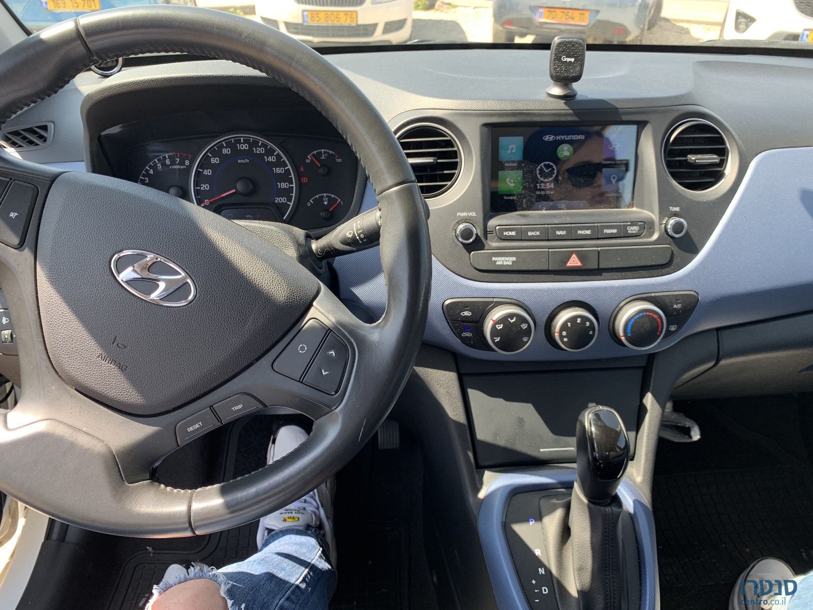 2018' Hyundai i10 photo #3