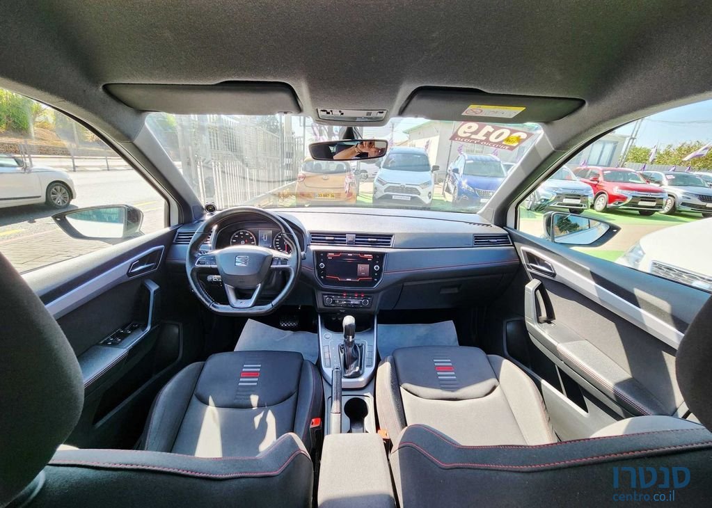2019' SEAT Arona סיאט ארונה photo #5