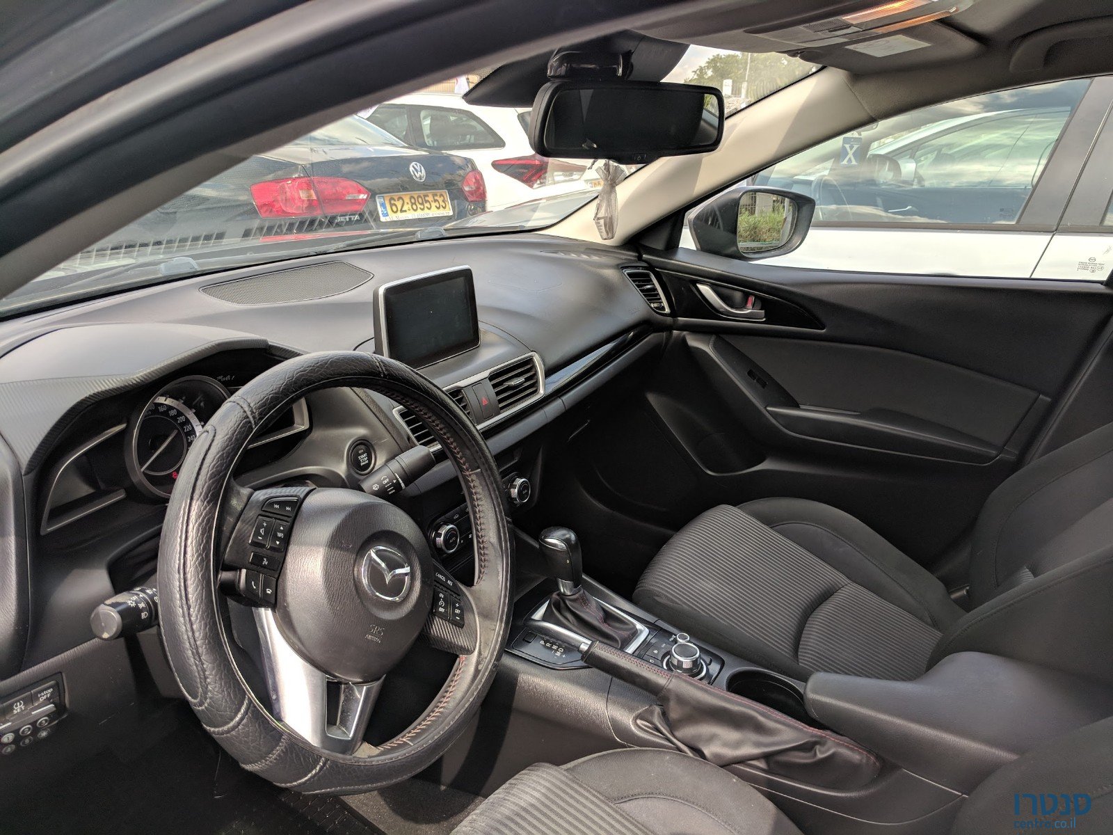 2014' Mazda 2 photo #3