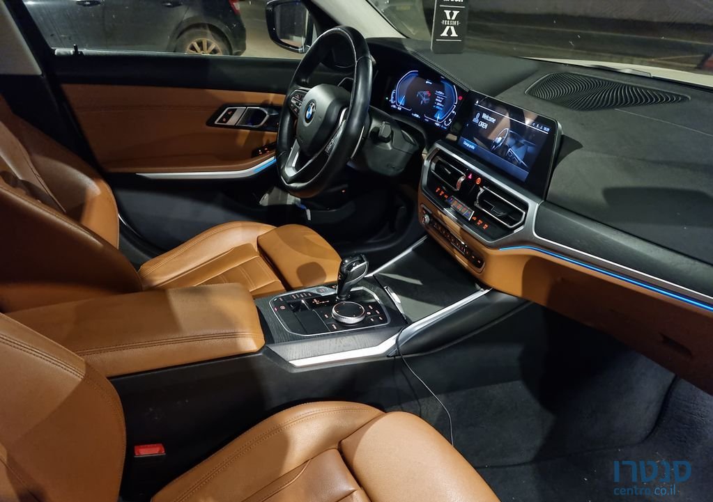 2019' BMW 3 Series ב.מ.וו סדרה 3 photo #3