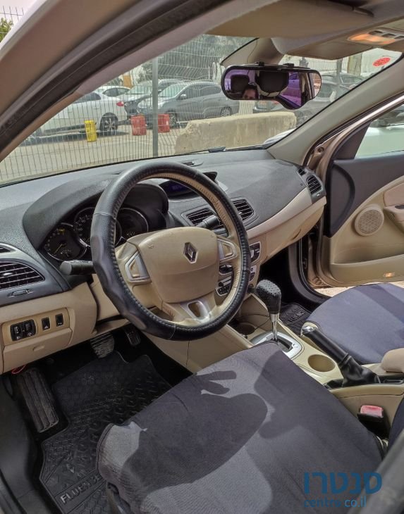 2011' Renault Fluence רנו פלואנס photo #4