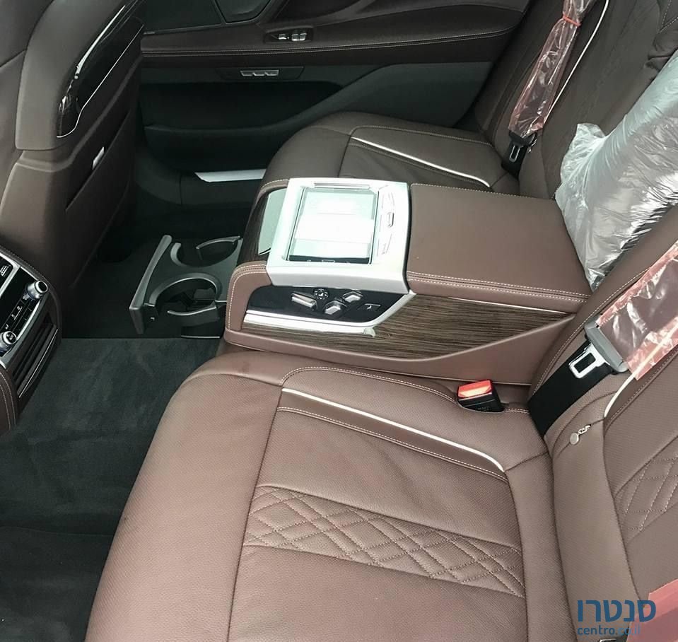 2017' BMW 7 Series ב.מ.וו סדרה 7 photo #3
