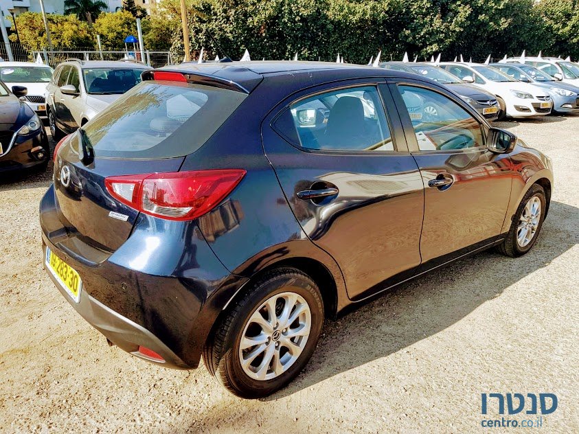 2016' Mazda 2 photo #2