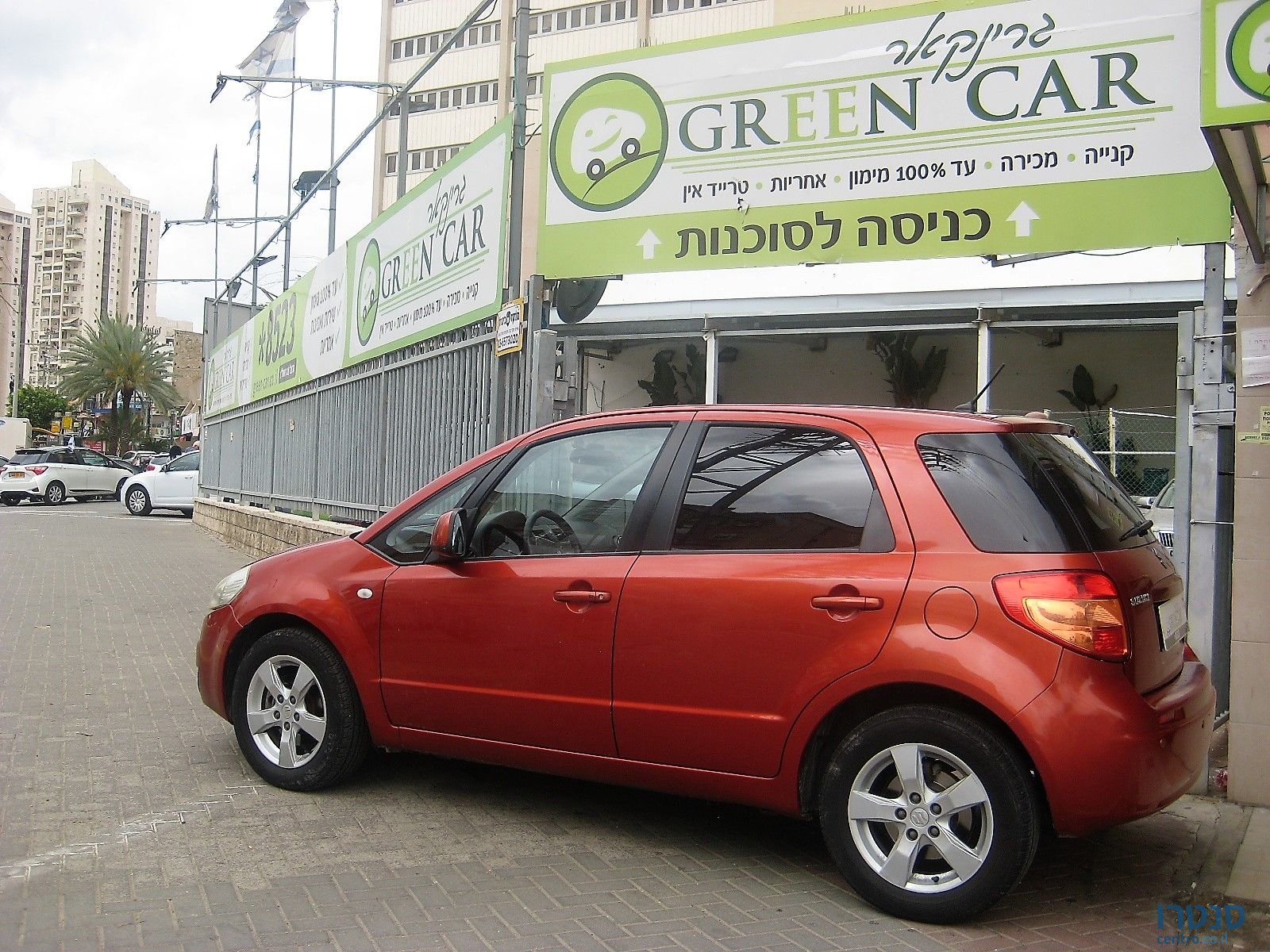 2009' Suzuki SX4 photo #3