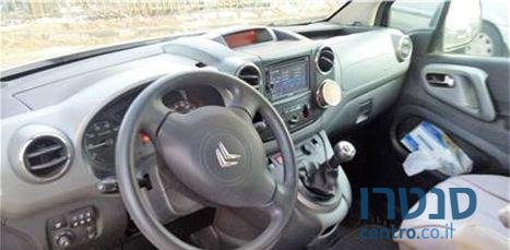 2011' Citroen Berlingo photo #3