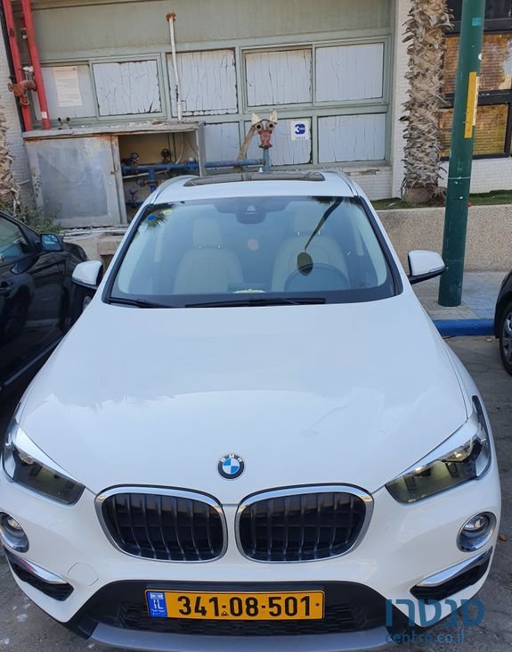 2018' BMW X1 ב.מ.וו photo #1